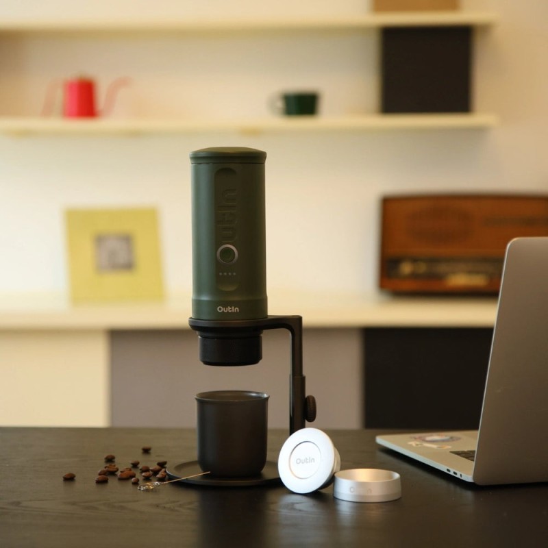 Universal coffee stand by OUTIN