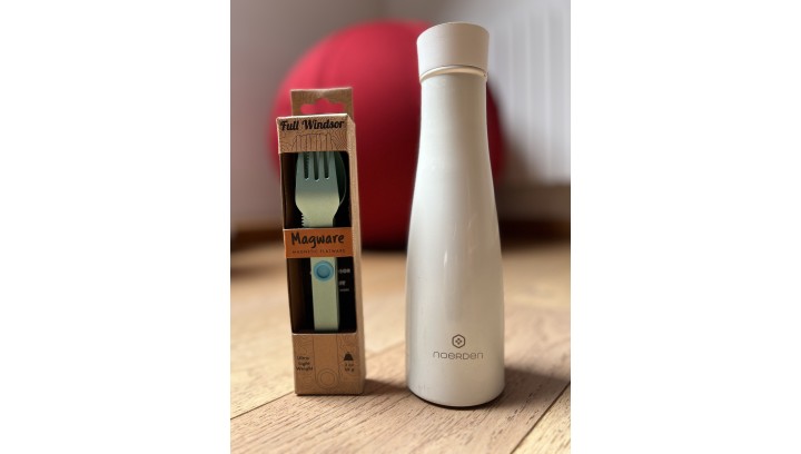 Our Foodtech product combination. LIZ thermos and MAGWARE cutlery